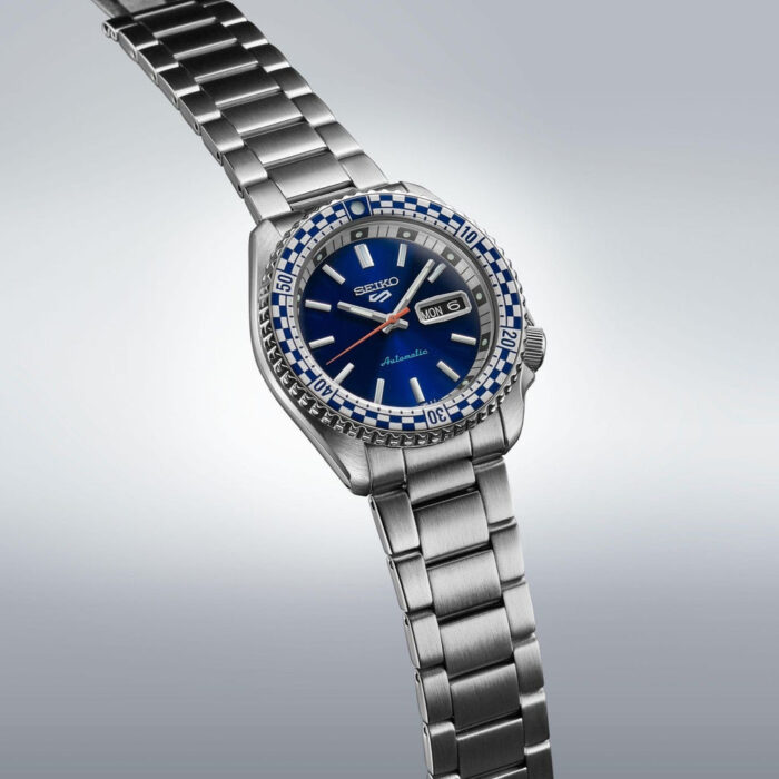 Seiko 5 Sports Petrol Blue Checker Flag Special Edition Blue Dial Silver Steel Strap Watch For Men - SRPK65K1 - Image 5